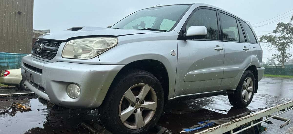 Why Old Car Removal in Hobart is the Smartest Way to Get Rid of Your Vehicle